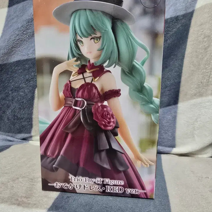 [BUNJANG] Vocaloid Hatsune Miku Trio-Try-iT Dress Figure / 보컬로이드 하츠네미쿠 미쿠 Trio-Try-iT 외출복 드레스 피규어