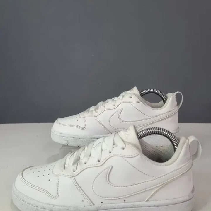 [BUNJANG] Nike Court Borough Vintage Sneakers (White) / 효자빈티지 230 나이키 코트 버로우 화이트