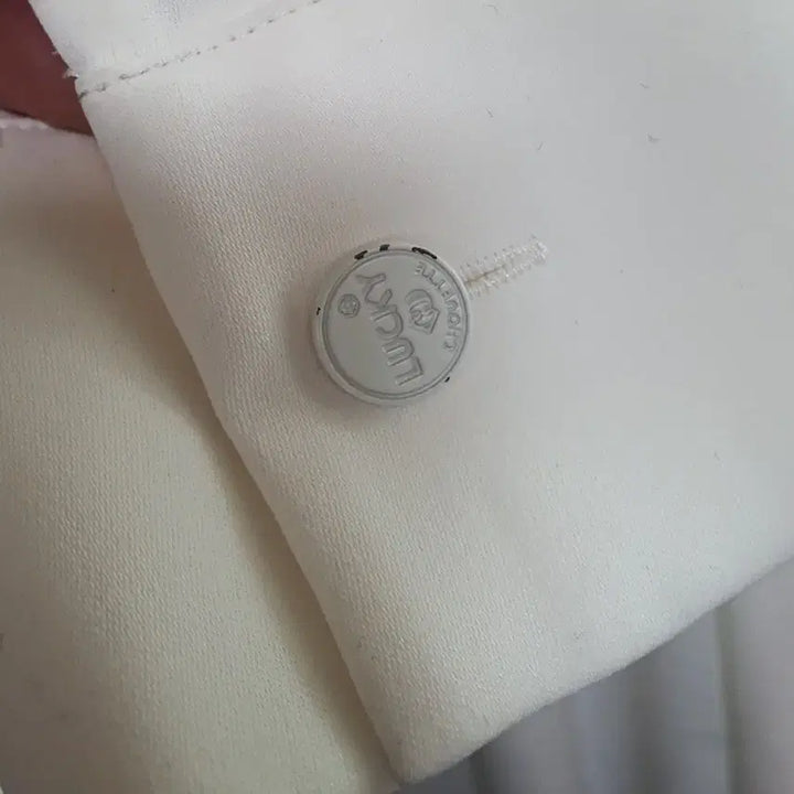 [SOLD OUT] 럭키슈에뜨 배샠카라 플리츠 원피스