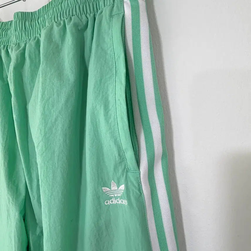 [BUNJANG] Adidas Woven Jogger Pants Mint [M] / [택포] [M] 아디다스 우븐 조거팬츠 민트