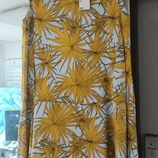 [BUNJANG] Brand Leaf Pattern Dress / 브랜드. 원피스 새제품 이뻐요~