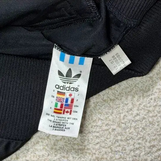 [BUNJANG] Adidas 1968 Olympic Track Top Jersey Black Gold / 아디다스 L 1968 올림픽 트랙탑 져지 블랙 골드 유광