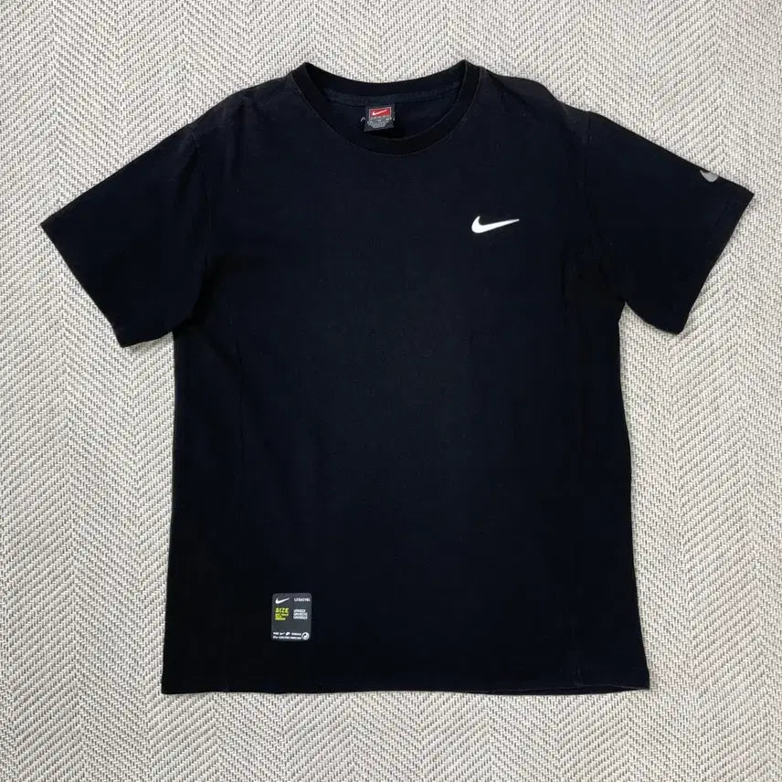 [BUNJANG] Nike Team Logo Short Sleeve T-shirt XL / 나이키 팀 로고 반팔 티셔츠 XL