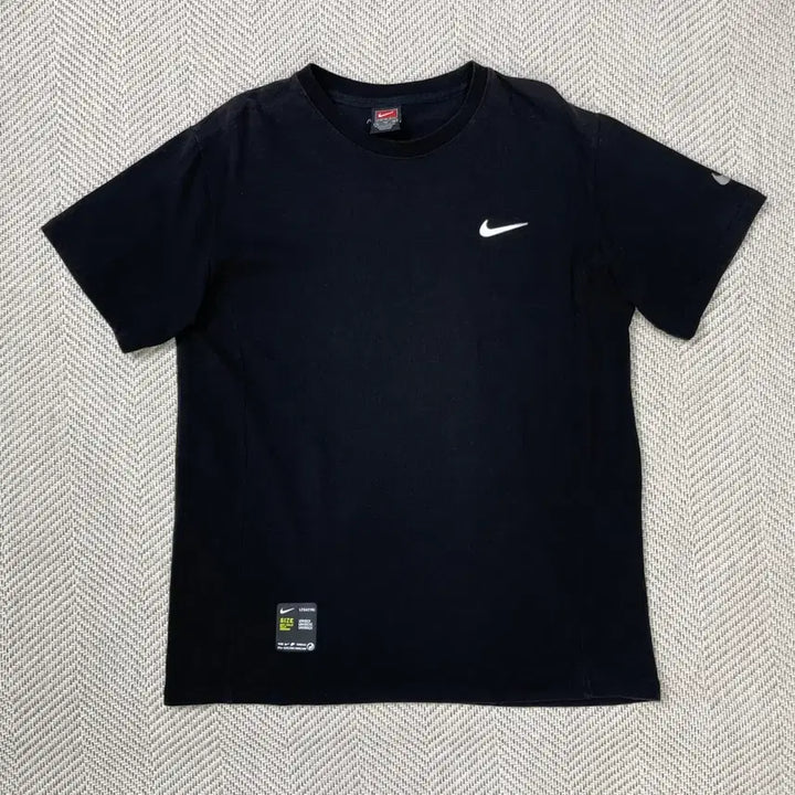 [BUNJANG] Nike Team Logo Short Sleeve T-shirt XL / 나이키 팀 로고 반팔 티셔츠 XL