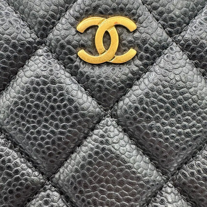 [SOLD OUT] 샤넬 클래식 캐비어 클러치 금장 라지 정품 상태좋음