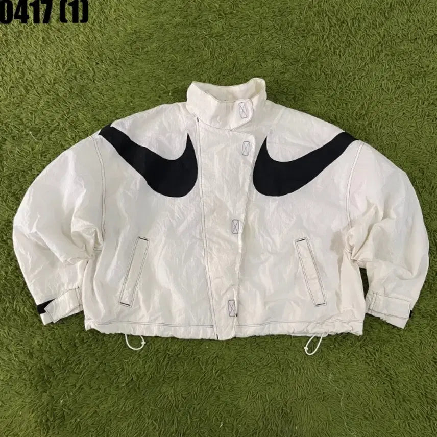 [SOLD OUT] 나이키 빅스우시 화이트 바람막이 자켓