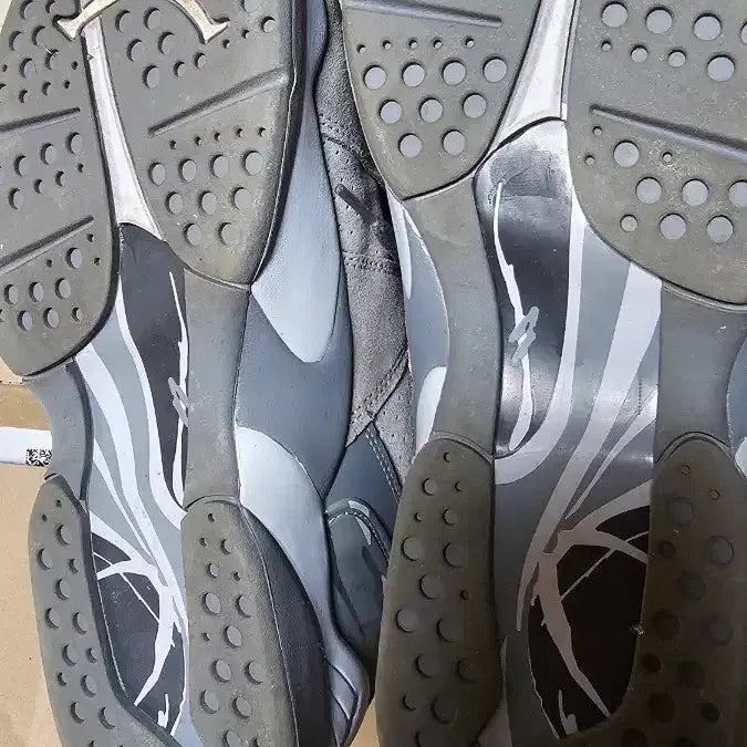 [BUNJANG] Jordan 8 Retro Cool Grey Sneakers / 조던8 레트로 Cool Grey 쿨그레이