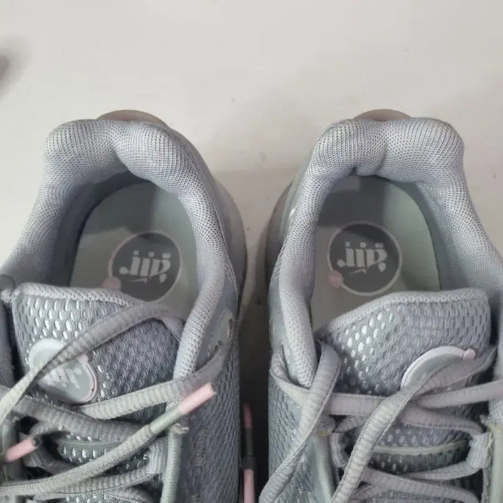 [BUNJANG] Nike Air Max Pulse Silver Sneakers / 효자빈티지 235 나이키 에어맥스 펄스 실버