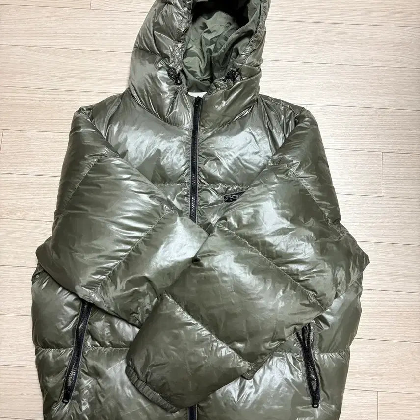 [BUNJANG] KIMUHEUR Hooded Down Jacket (Khaki, L) / 키뮤어 패딩