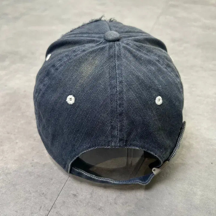 [SOLD OUT] 버켄스탁 십자가패치 빈티지 Y2K 그런지 데미지 데님 볼캡 모자