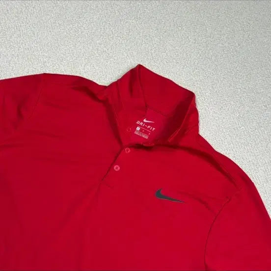[SOLD OUT] 나이키 L 버건디 반팔 카라 티