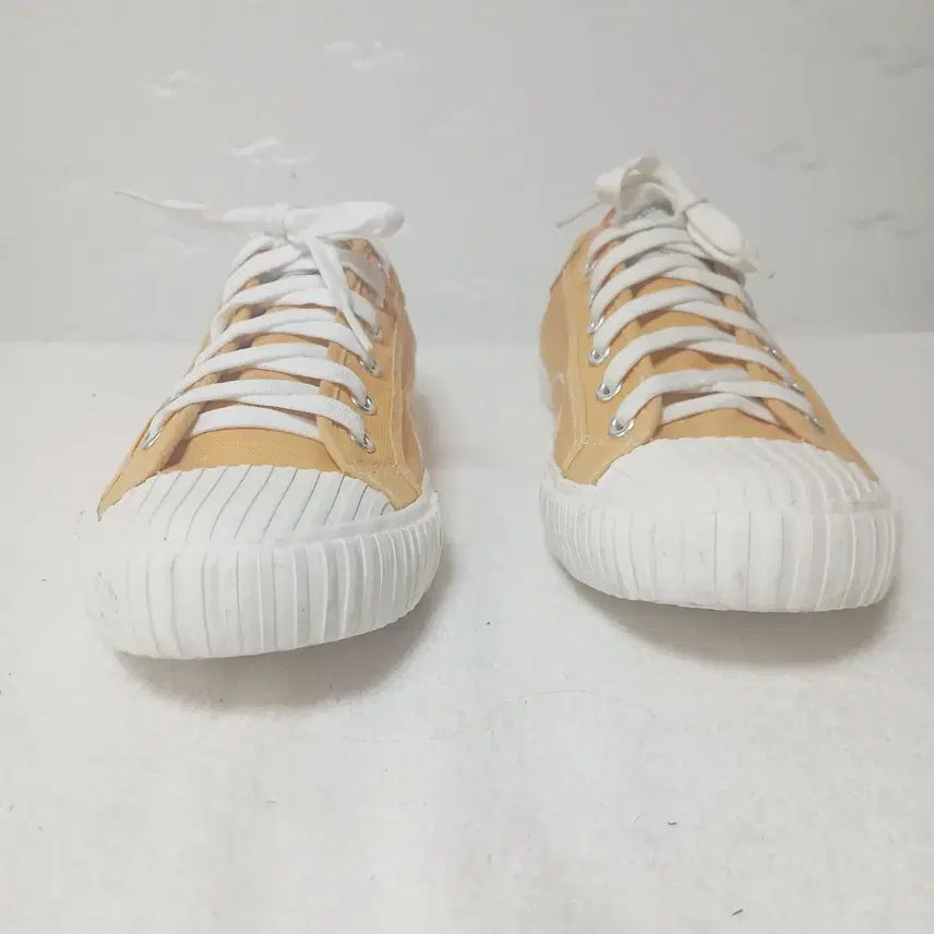 [SOLD OUT] (36) 브레이드코 스니커즈 275mm