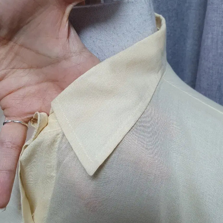 [BUNJANG] Sheer Yellow Cream Shirt / 쉬어 옐로 크림셔츠