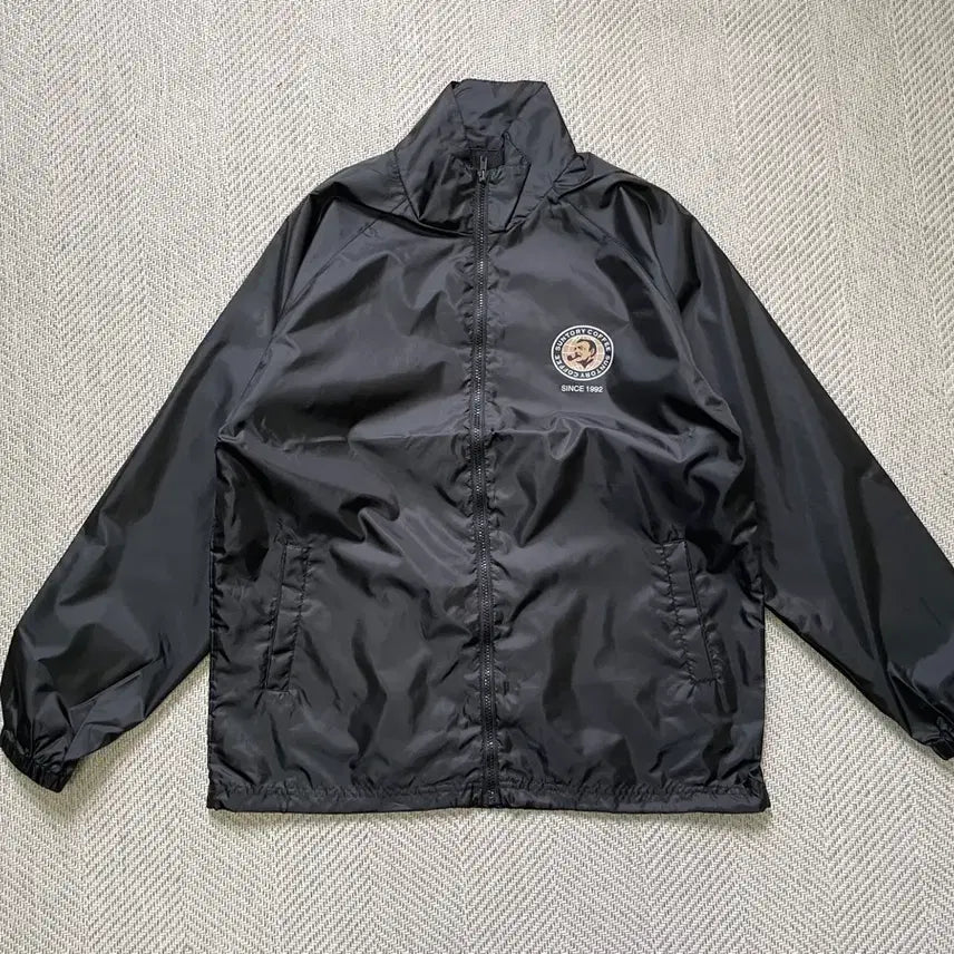 [BUNJANG] Suntory Boss x Descente Nylon Windbreaker / 산토리보스 x 데상트 나일론 바람막이