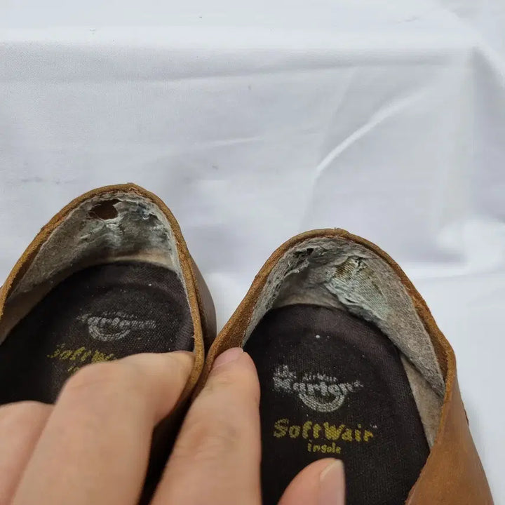 [BUNJANG] Dr. Martens Patricia Brown Loafers / 빈티지하서 eu42 270 닥터마틴 패트리샤 브라운 구두 로퍼