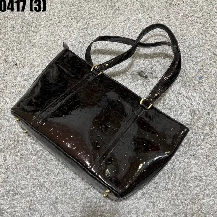 [SOLD OUT] 에나멜 블랙 토트백 하트 장식