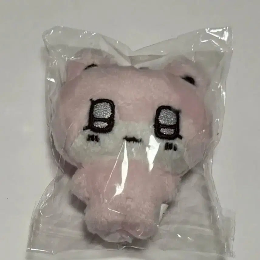 [BUNJANG] PLAVE Bambi Strawberry Milk Bamwoottang Doll / 미개봉) 딸기우유바무땅 플레이브 밤비 인형 바무땅 플브땅