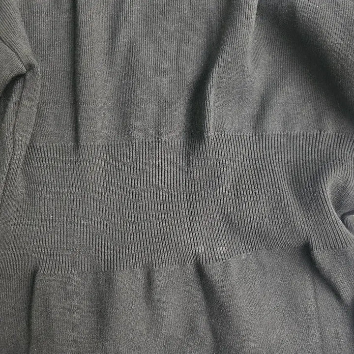 [BUNJANG] Tmim &amp; A V-Neck Cardigan / 트임앤아가디건