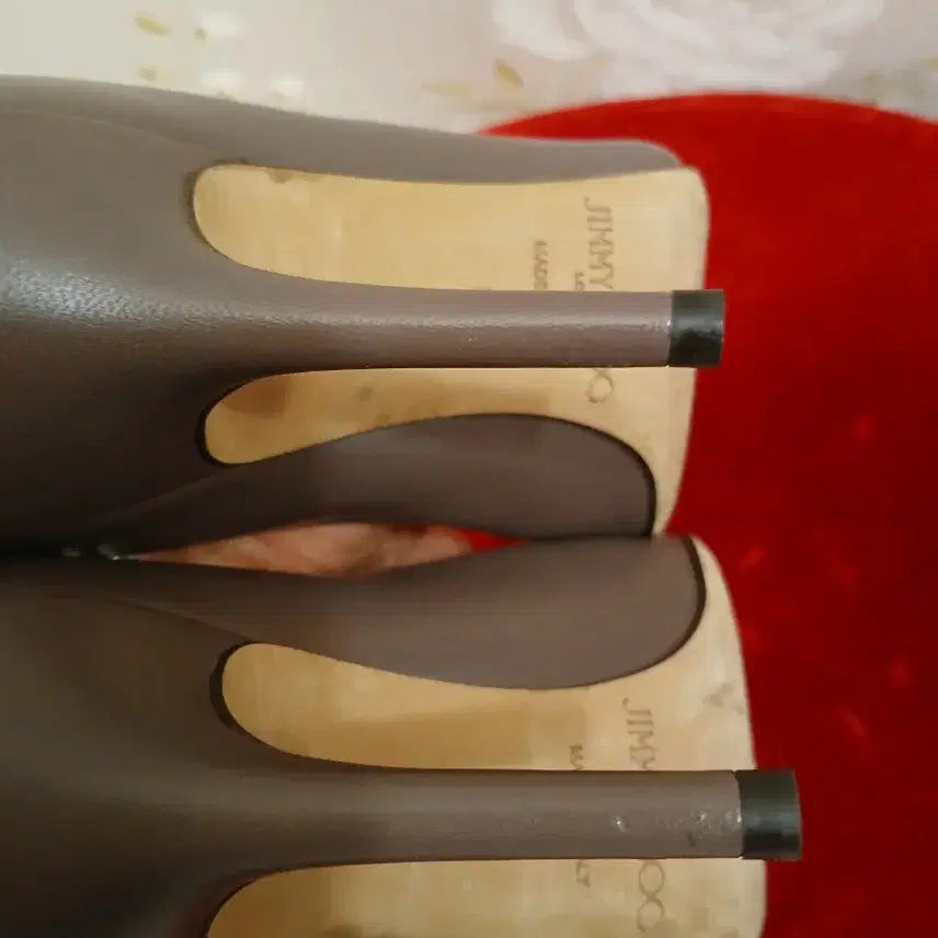 [BUNJANG] Jimmy Choo Evelyn Open-Toe Pumps Gray Brown Heels / 236. 지미추 에블린 오픈토 펌프스 힐 그레이 브라운 240사이즈