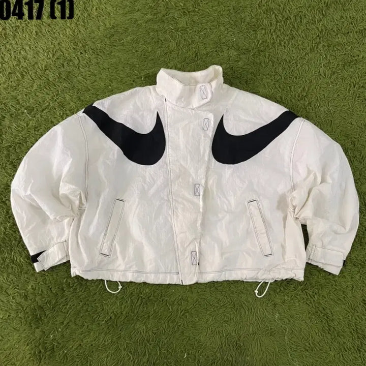 [SOLD OUT] 나이키 빅스우시 화이트 바람막이 자켓 M