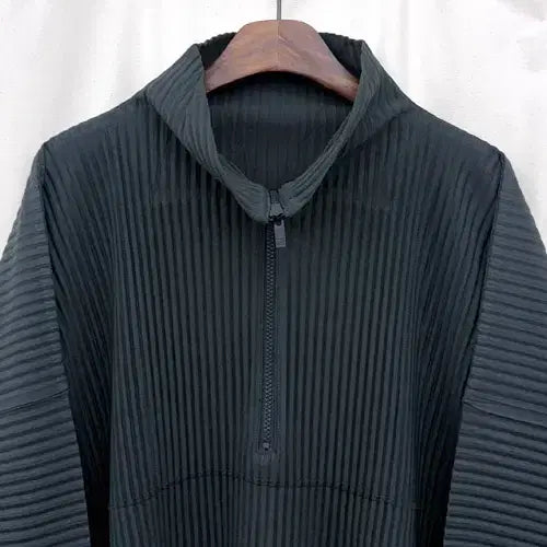 [BUNJANG] Homme Plissé Half-Zip Anorak / 옴므플리세 하프집업 아노락 4사이즈