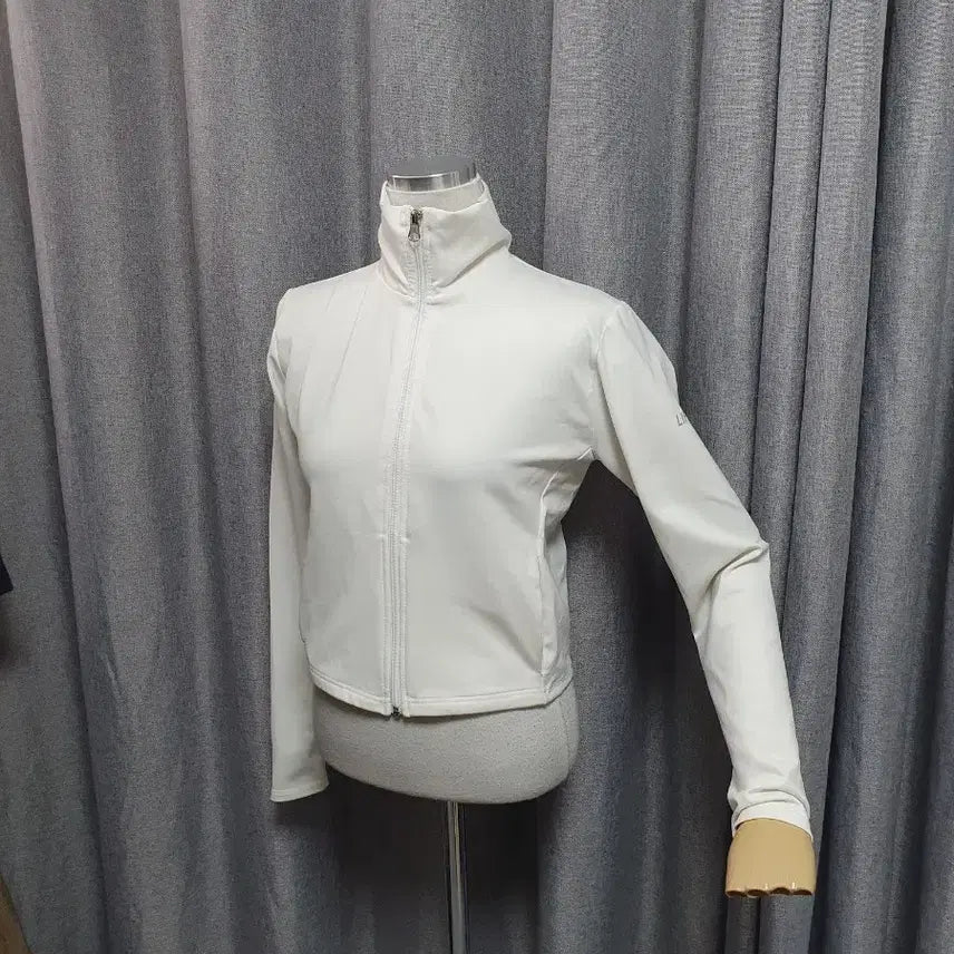 [BUNJANG] LipHop Hot Girl White Zip-up Jacket / 립합 핫걸 화이트집업