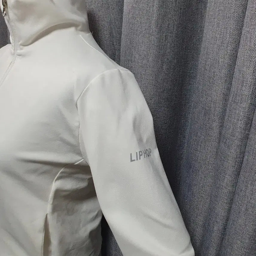 [BUNJANG] LipHop Hot Girl White Zip-up Jacket / 립합 핫걸 화이트집업