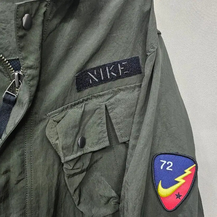 [SOLD OUT] 나이키 카키 야상 점퍼