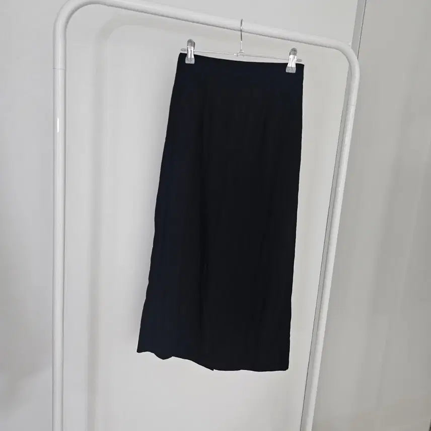 [BUNJANG] Baslak Long Slit Skirt / 