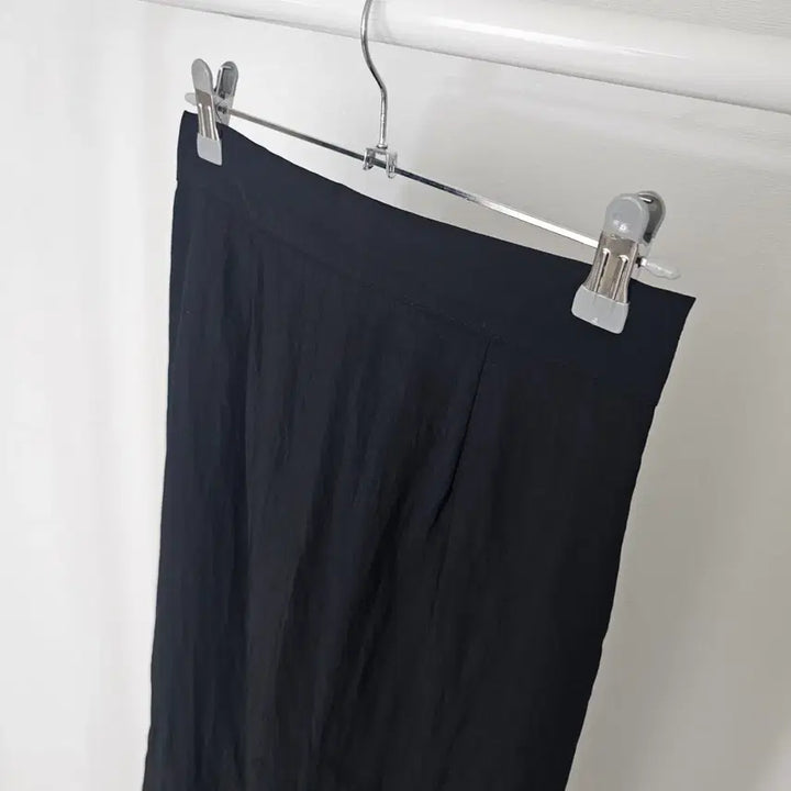[BUNJANG] Baslak Long Slit Skirt / 