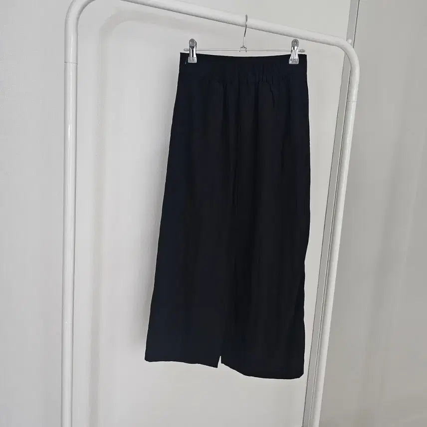 [BUNJANG] Baslak Long Slit Skirt / 