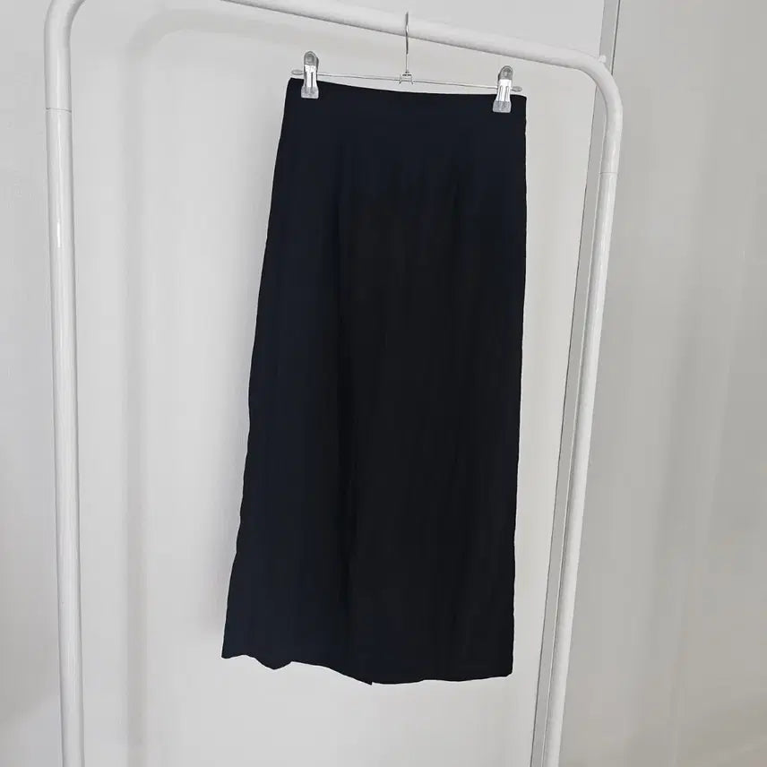 [BUNJANG] Baslak Long Slit Skirt / 