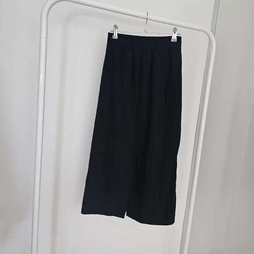 [BUNJANG] Baslak Long Slit Skirt / 