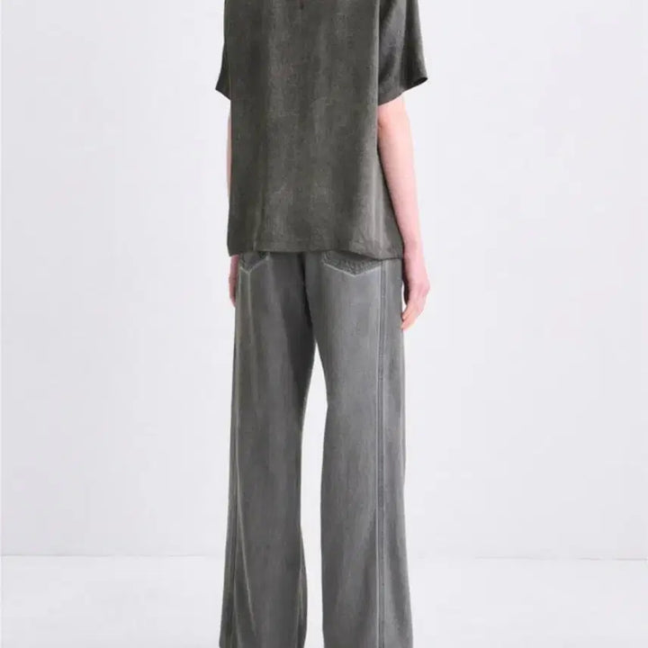 [SOLD OUT] 타임 크리스탈 레터링 크링클 이펙트 티셔츠