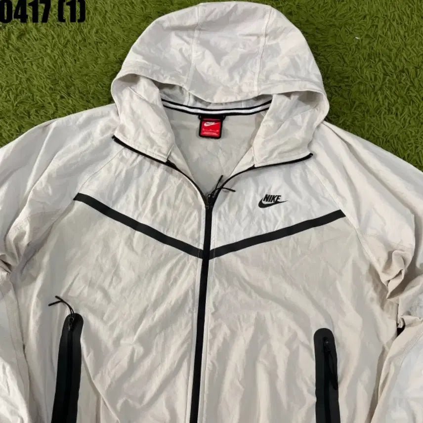[SOLD OUT] 나이키 트레이닝 상의 집업 자켓 바람막이 XL