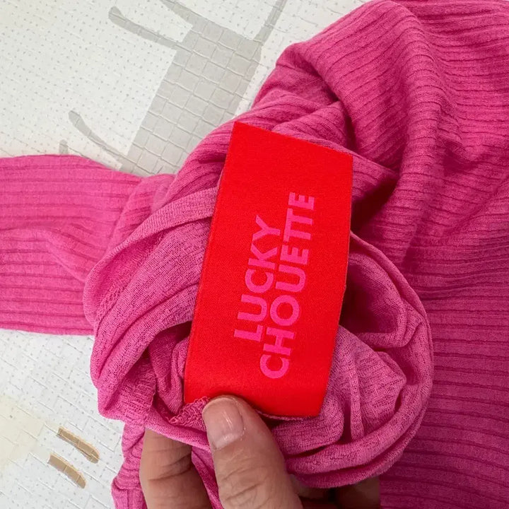 [BUNJANG] Lucky Chouette Pink Ribbed Knit Top / 럭키슈에뜨 핑크색 골지 티셔츠 36