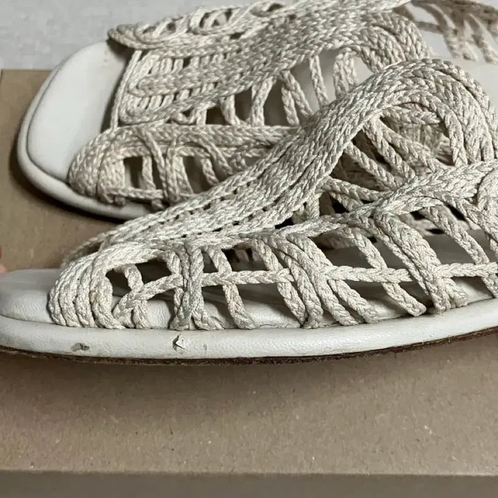 [BUNJANG] Hereu Canvas Slide Sandals / 헤레우 hereu 캔버스 슬라이드 샌들 슬리퍼 37