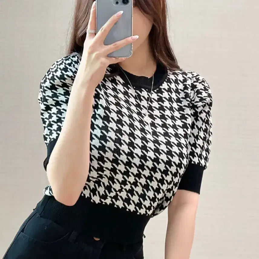 [BUNJANG] Houndstooth Checkered Short Sleeve Knit Top / 하운드투스 체크 반팔 니트