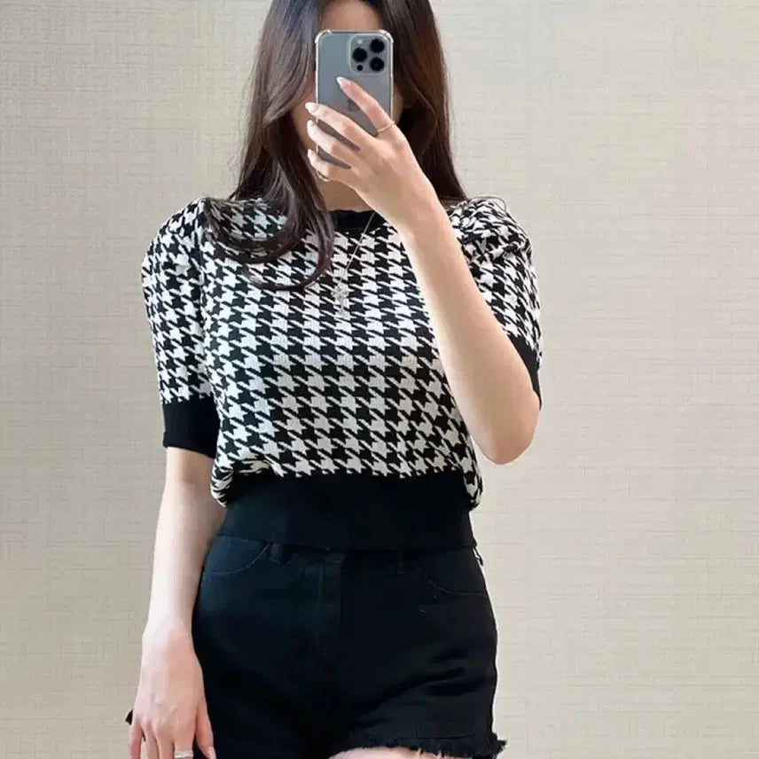 [BUNJANG] Houndstooth Checkered Short Sleeve Knit Top / 하운드투스 체크 반팔 니트