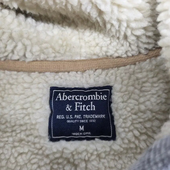 [BUNJANG] Abercrombie Hooded Zip-up Jacket / 아베크롬비 후드집업