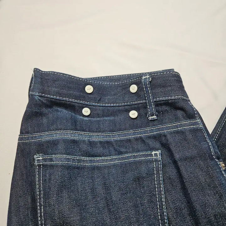 [BUNJANG] WAAR Raw Stitch Denim Pants L / WAAR 와르 스티치 생지 데님팬츠 프리미엄진 L