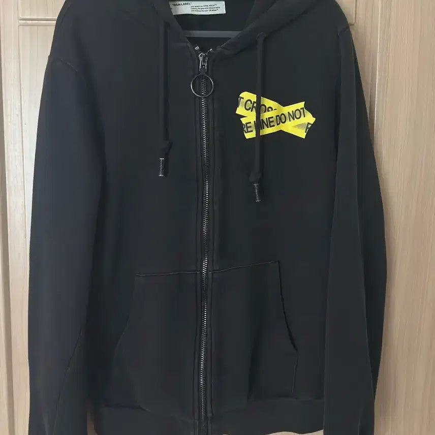 [BUNJANG] Off-White Firetape Arrow Hoodie Zip-up / [정품]오프화이트 파이어테이프 애로우 후드집업