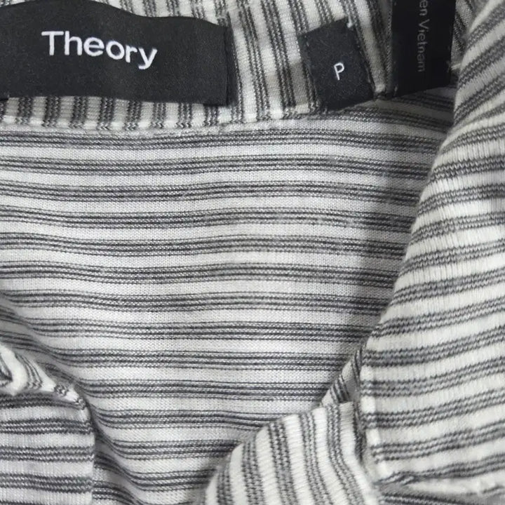 [SOLD OUT] Theory 띠어리 스트라이프 반팔 폴로티
