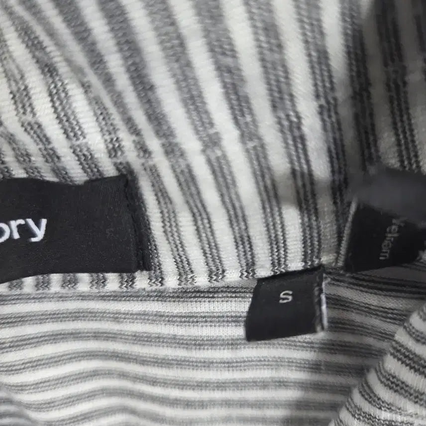 [SOLD OUT] Theory 띠어리 스트라이프 반팔 폴로티