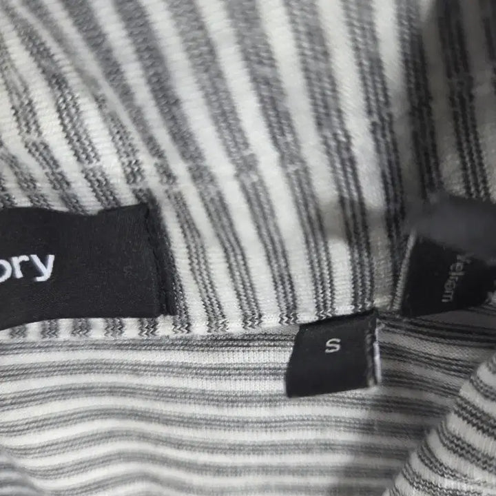 [SOLD OUT] Theory 띠어리 스트라이프 반팔 폴로티