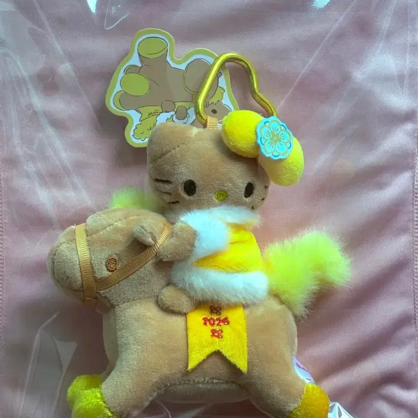 [BUNJANG] Hello Kitty 2026 Limited Edition Tanning Kitty Riding Horse Keyring / 새상품 2026 한정판 태닝키티 승마 키링 헬로키티 말키링