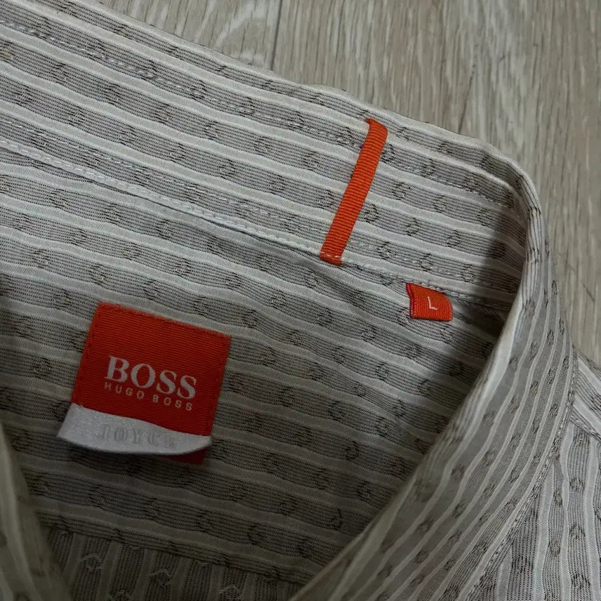 [SOLD OUT] 휴고 보스 오렌지 라벨 스트라이프 포켓 긴팔셔츠 [베이지] L/100