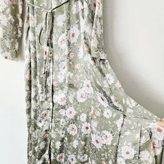 [BUNJANG] Imvely Floral Robe Dress / 플라워 로브 겸 원피스
