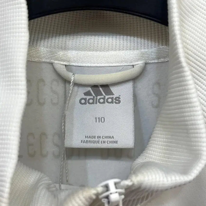 [BUNJANG] Adidas Real Madrid Kaká 8 Jersey / 아디다스 레알 마드리드 카카 8번 져지