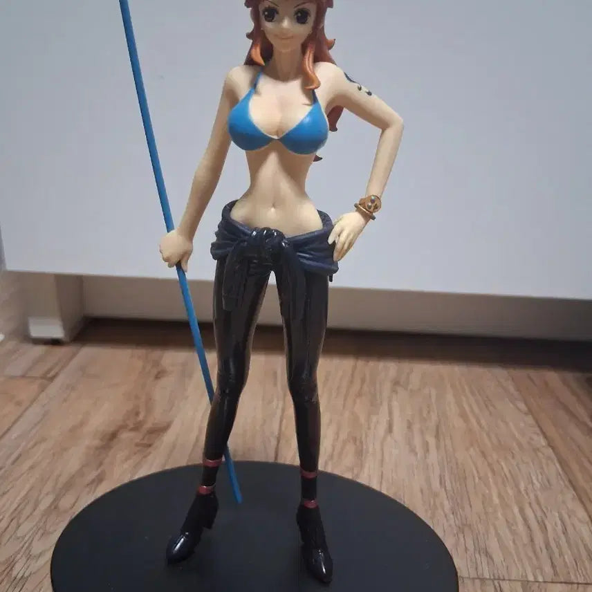 [BUNJANG] One Piece Nami Figure / 원피스 나미 피규어